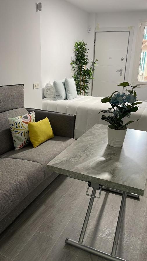 Balneario Pedregalejo Loft C Apartment มาลากา ภายนอก รูปภาพ