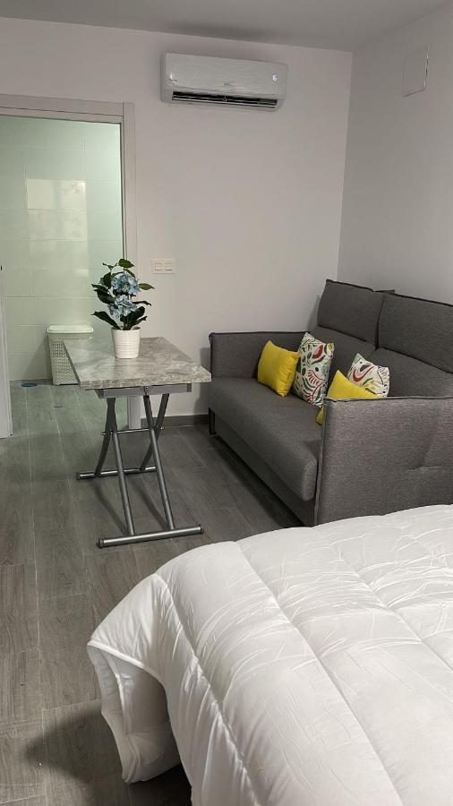 Balneario Pedregalejo Loft C Apartment มาลากา ภายนอก รูปภาพ